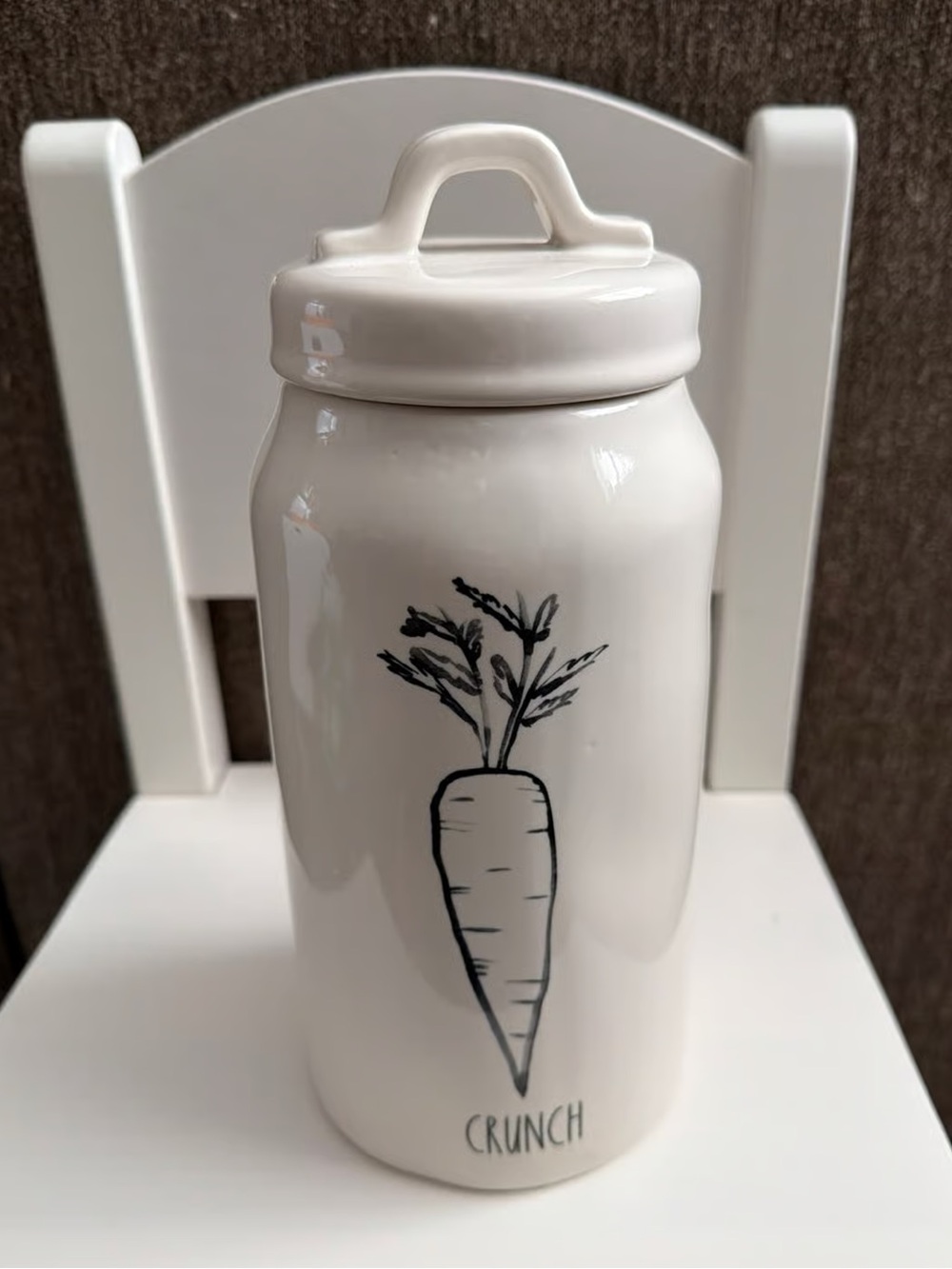 Rae Dunn crunch canister VHTF